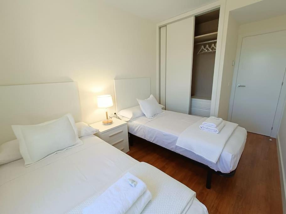 Apartament Nuevo Atico Toyo. Vistas Al Mar, Terraza, Solarium, Piscina, A/a, Wifi Y Garaje