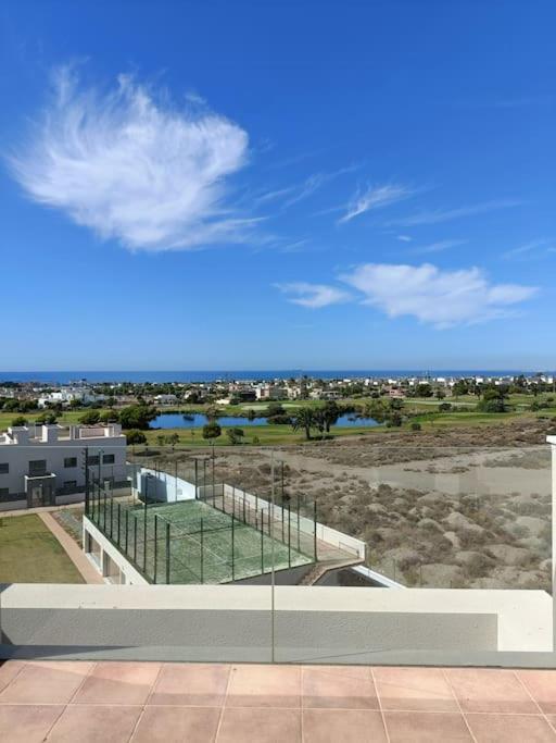 Nuevo Atico Toyo. Vistas Al Mar, Terraza, Solarium, Piscina, A/a, Wifi Y Garaje Apartament